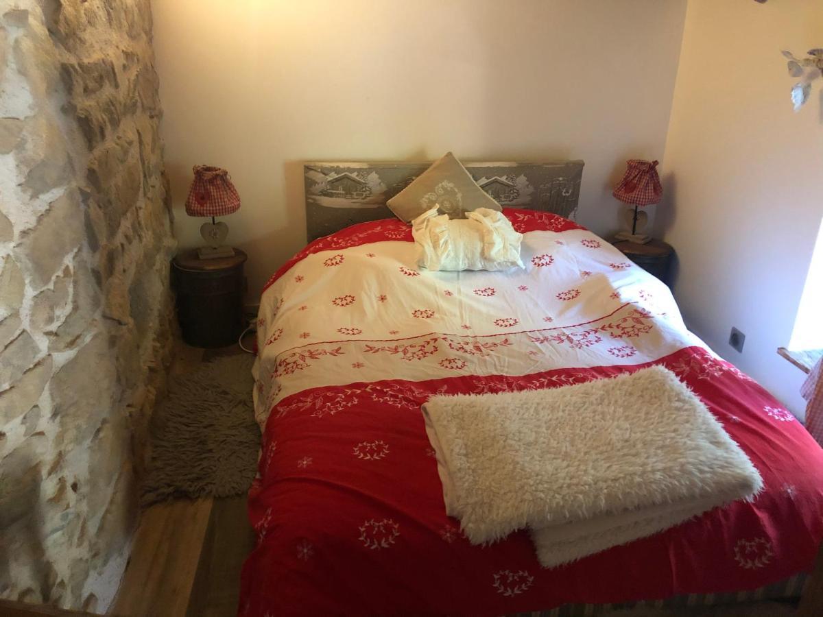 Le De La Goutte Lodge