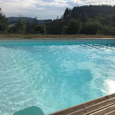 LE CHALET de la goutte Saint-Appolinaire  Extérieur photo