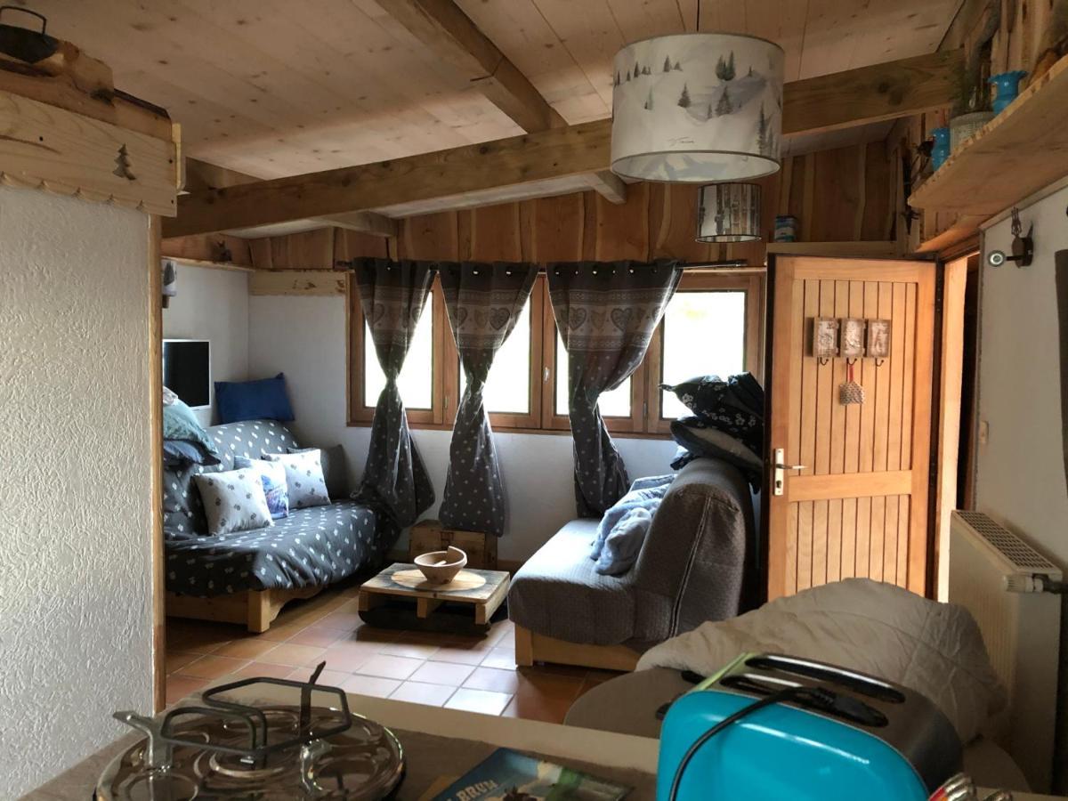 Le De La Goutte Lodge *